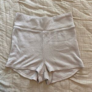 Ribbed lounge shorts